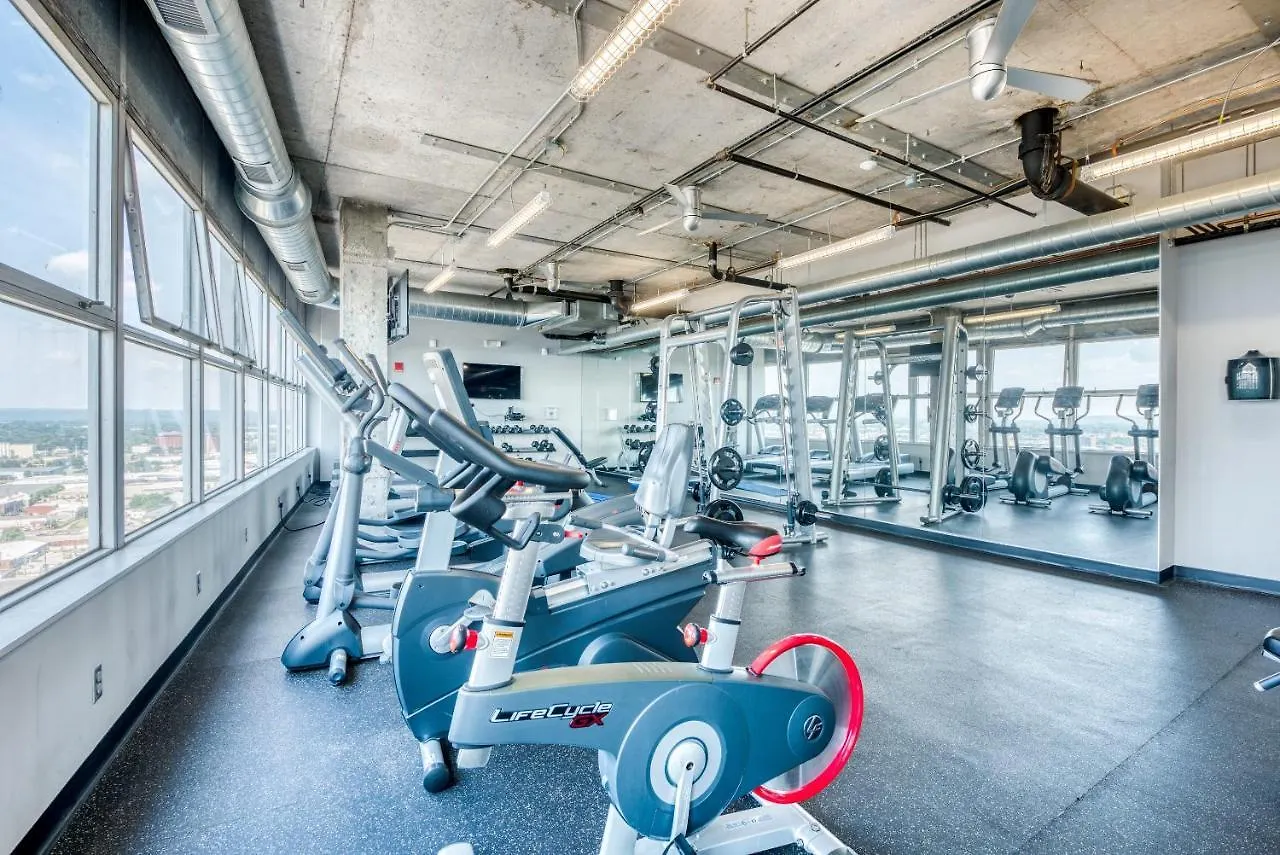 Cozysuites 800 Tower 1Br With Gym! 16 Louisville Apartment